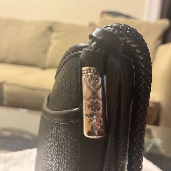 Like new, Brighton Black Textured Leather Shoulder Bag - Picture 3 of 8